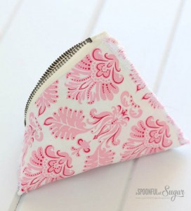 TrianglePouches-10