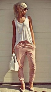 กางเกง-Harem-สีชมพู-เสื้อกล้ามสีขาว