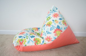 bean-bag-chair-diy-13-620x410