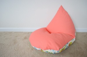 bean-bag-chair-diy-14-620x410