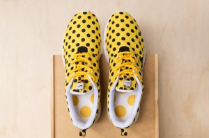 nike-roshe-run-nm-qs-polka-dot-pack-3